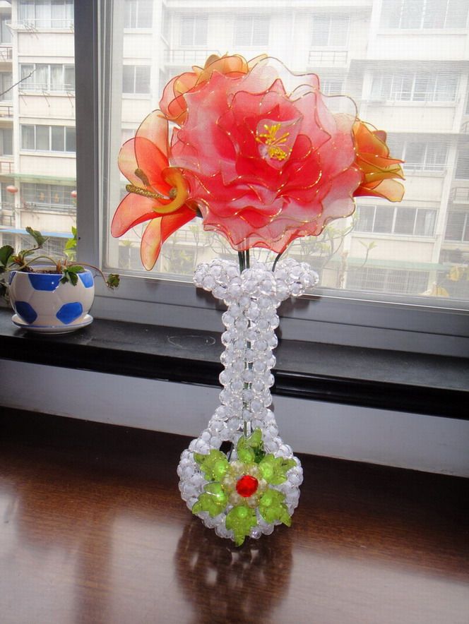 串珠花瓶图片展示_串珠花瓶相关图片下载