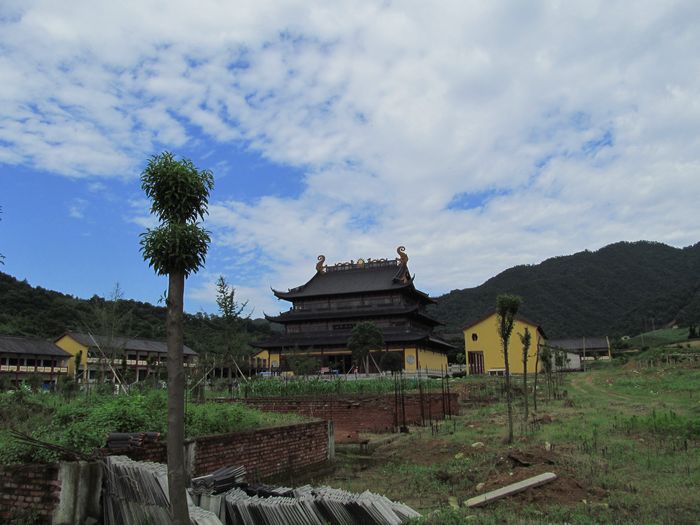 昨天去了平水------------------平阳寺