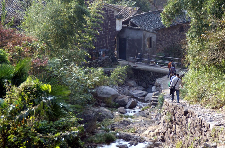 秋季探访李家坑—杖锡的蟹坑岭古道