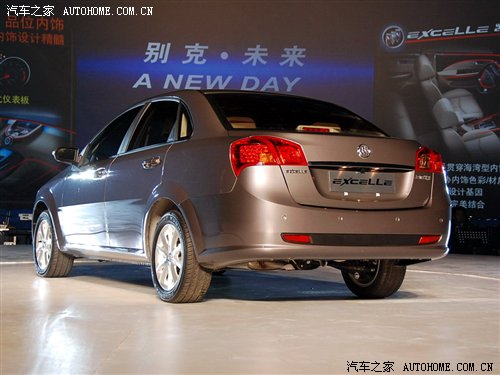 别克新凯越三厢轿车外观造型引入"buick riviera别克未来"高清图片