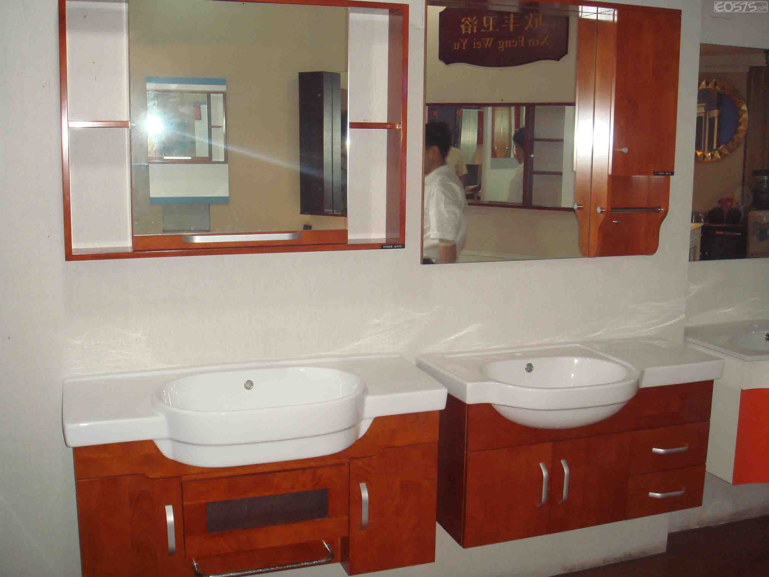 re:★金融危机下--单身"鬼"族清包装修漫漫路[5月12日组织党山卫浴柜