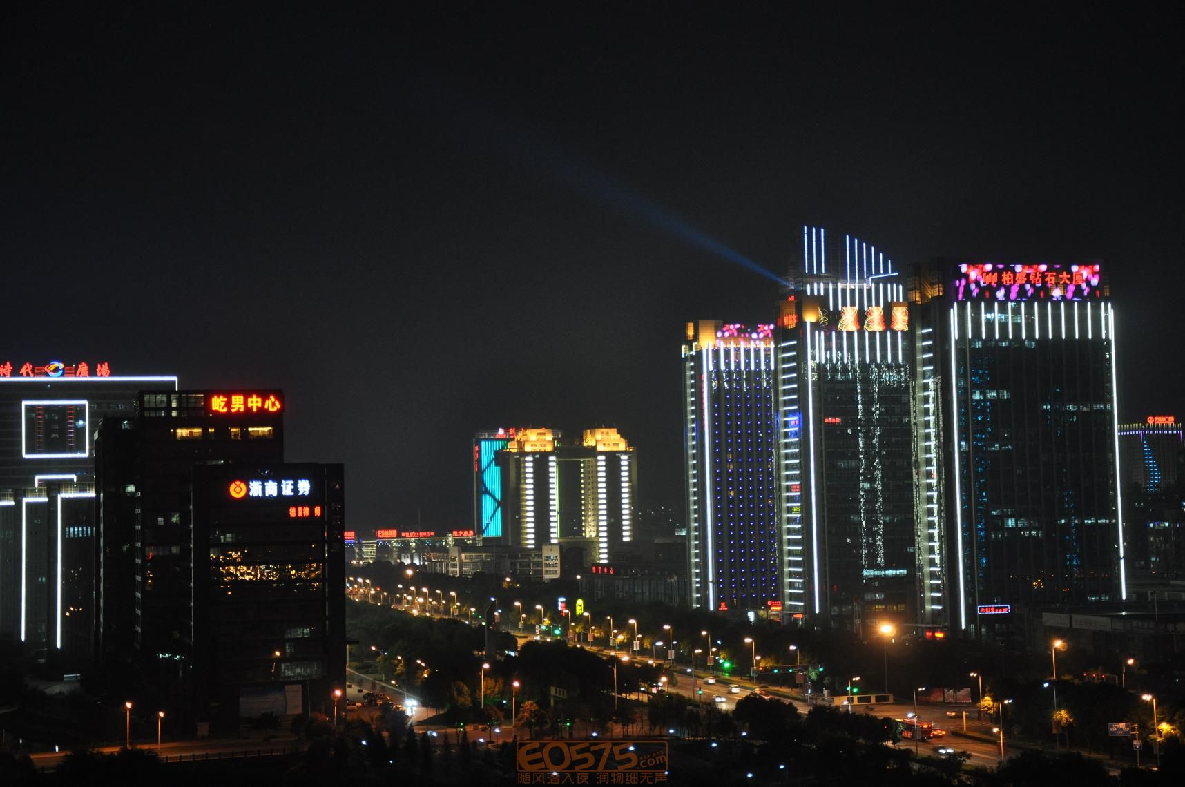 美麗的柯橋夜景