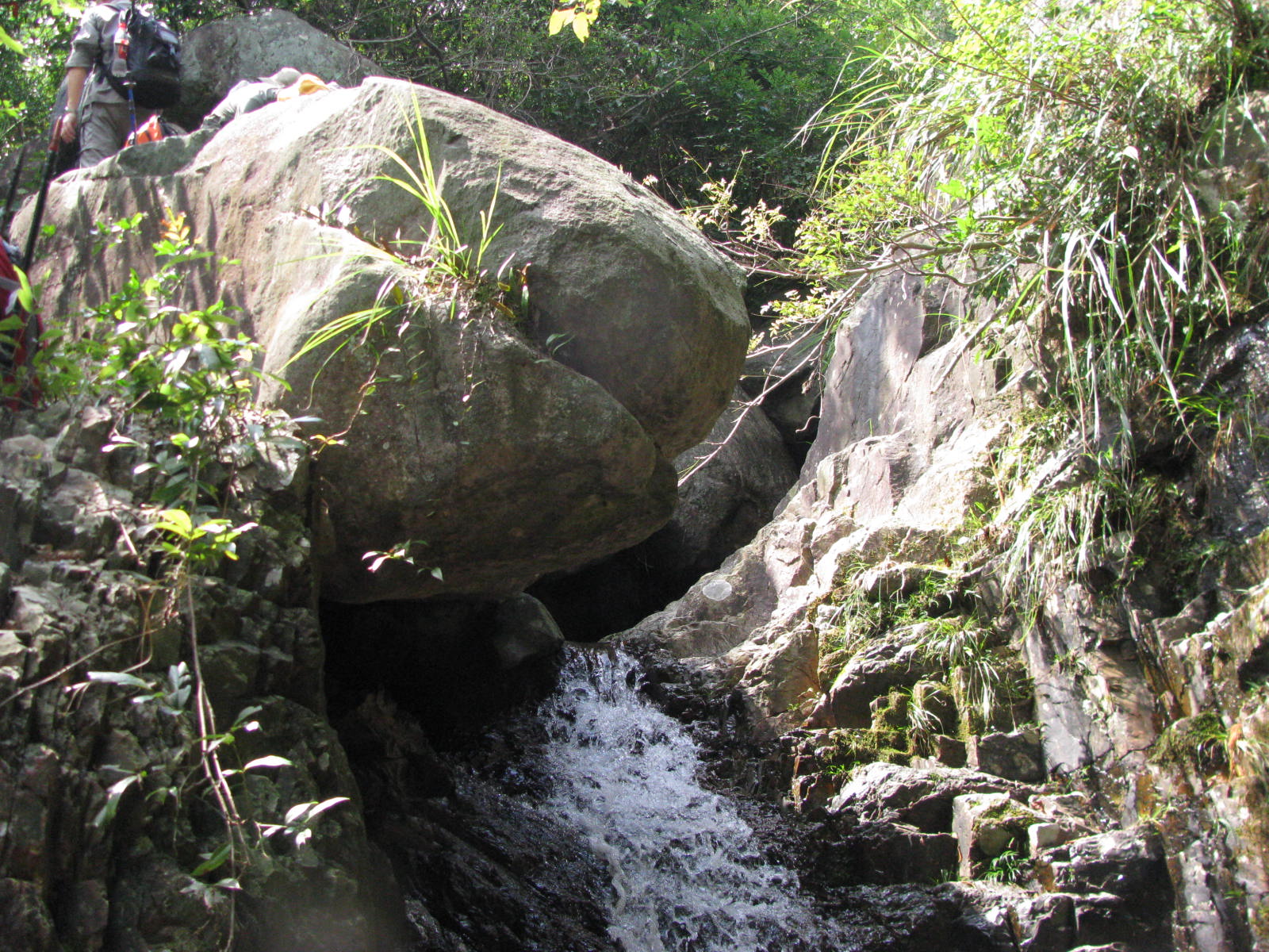 天台九龙潭:多潭多石多激情