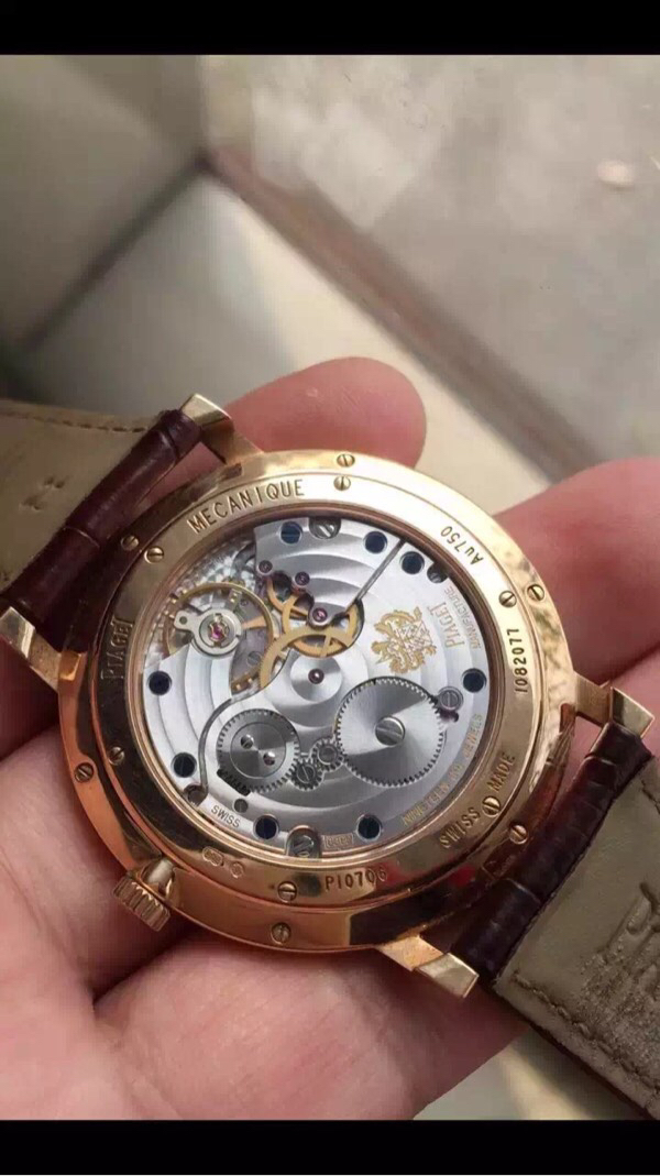 伯爵手动750金表好价出售