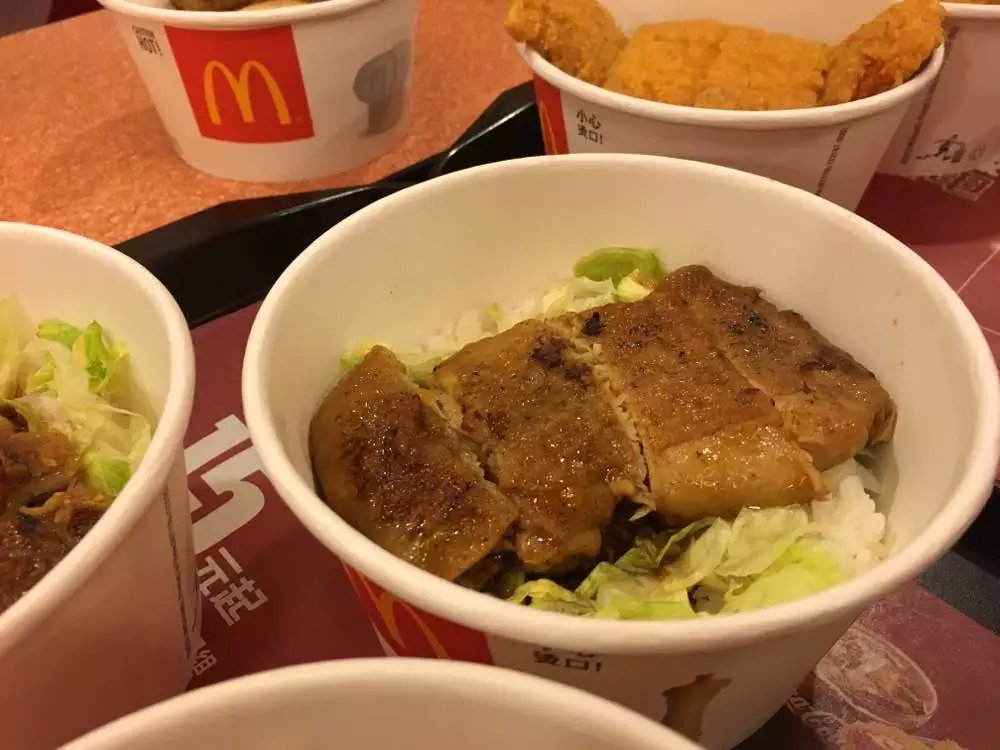麦当劳新品上"饭"了,一场没洗头就去的约饭